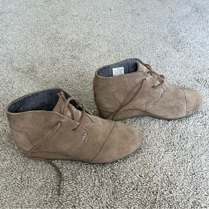 Toms Suede Mini Wedge Bootie